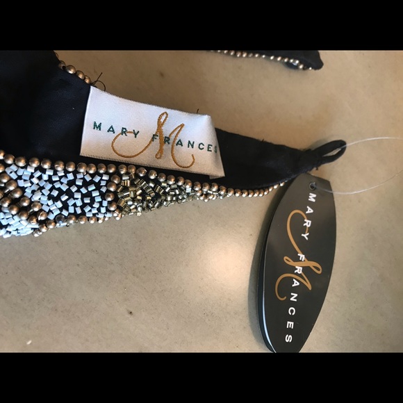 Sold - Picture 4 of 6